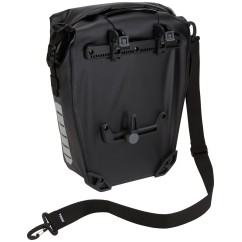 Thule Shield 17L